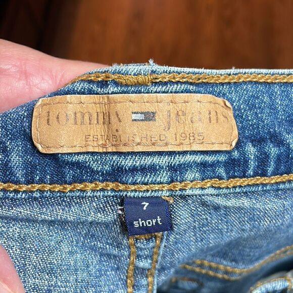 Y2K Tommy Hilfiger Vintage Boot Cut Jeans, 7 short - Picture 3 of 12